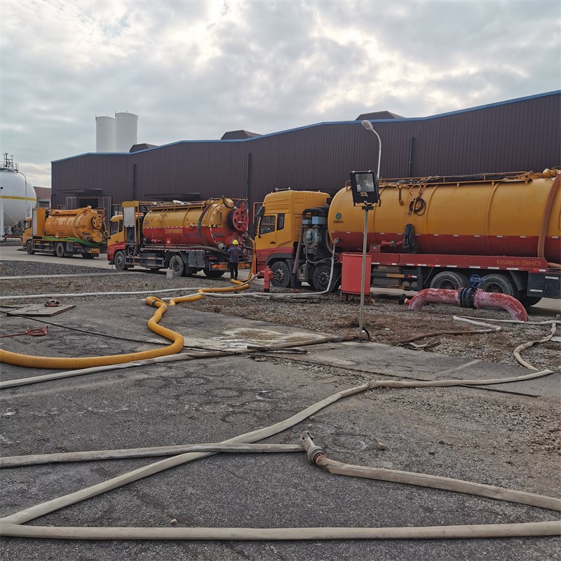 北辰污水池清理